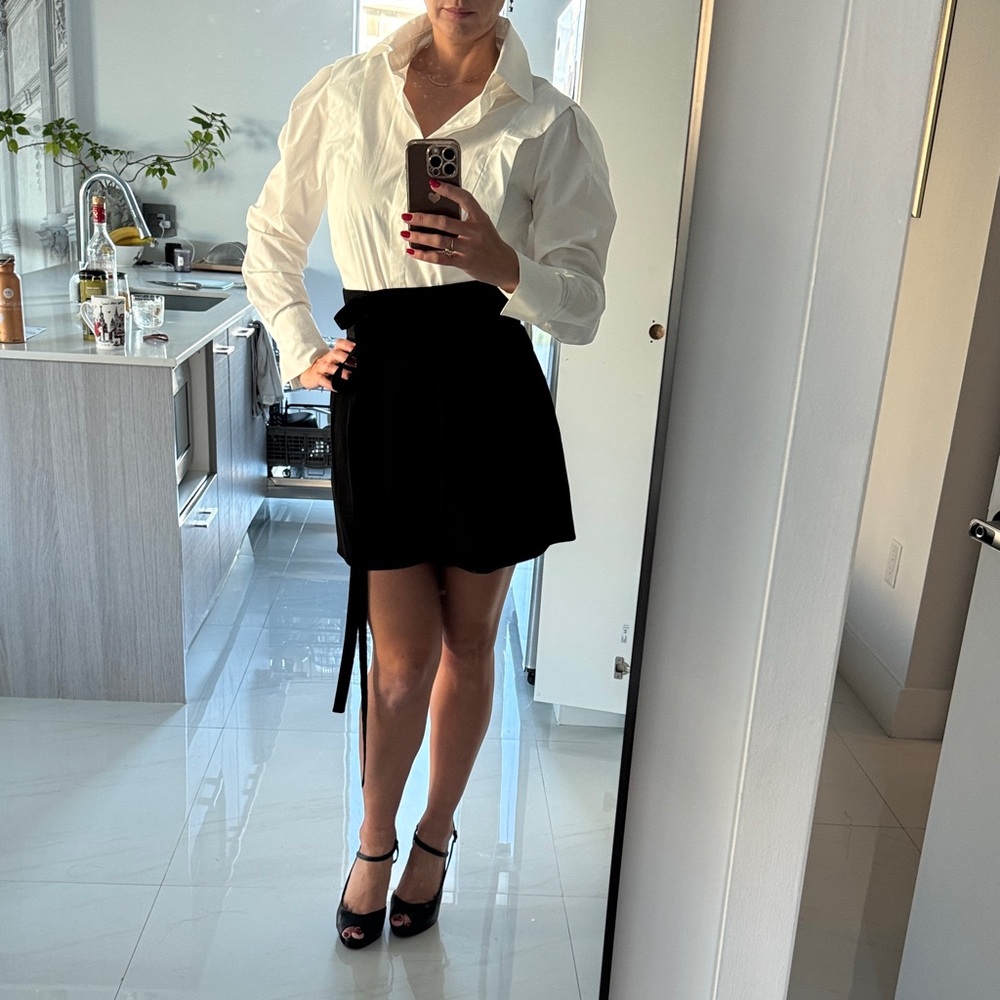 Marc Jacobs High-Waisted Belted Skort | Size 6